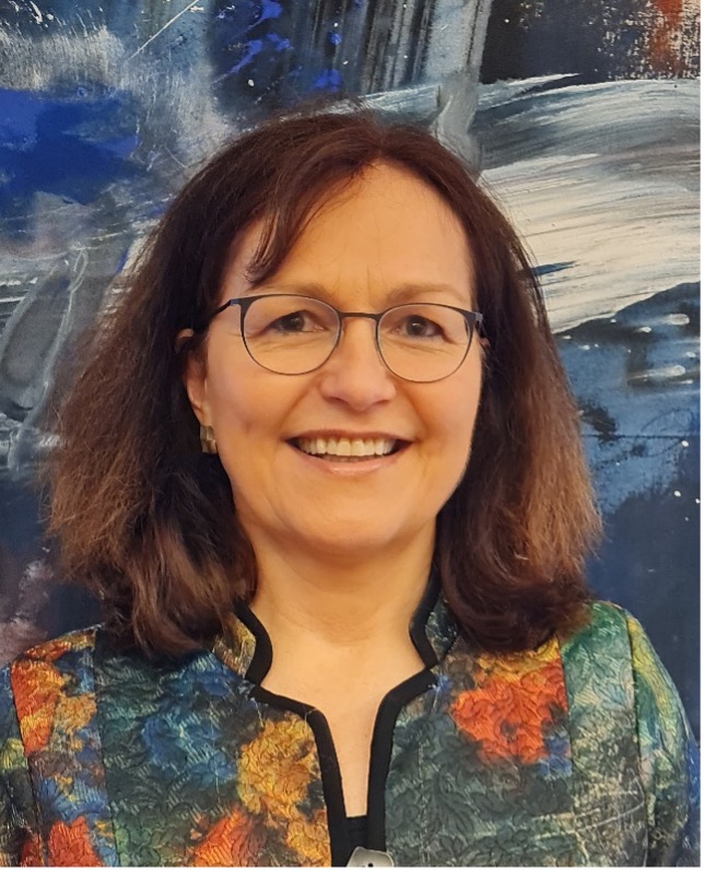 Portrait of Professor Dr. Christl M. Maier
